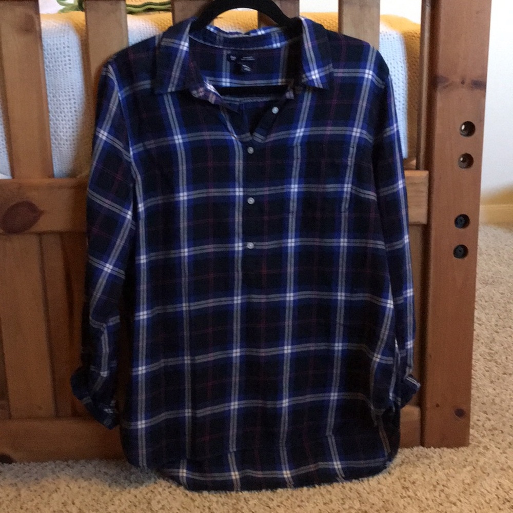 Navy Plaid Gap Top